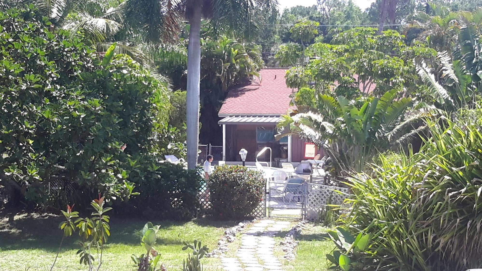 موتيل North Naples كونتيز موتل المظهر الخارجي الصورة